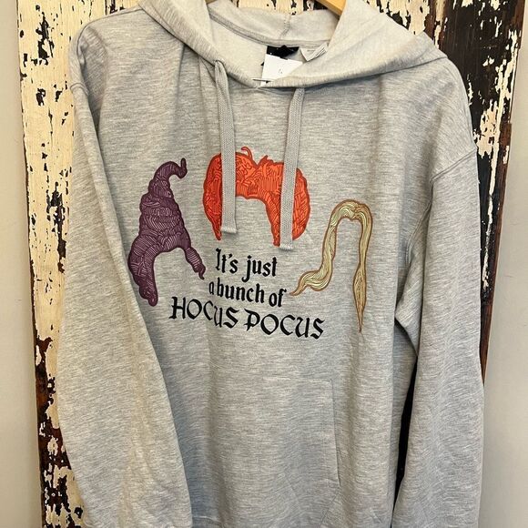 Hocus Pocus Tops - NWOT Hocus Pocus Halloween movie hoodie. Size 2X